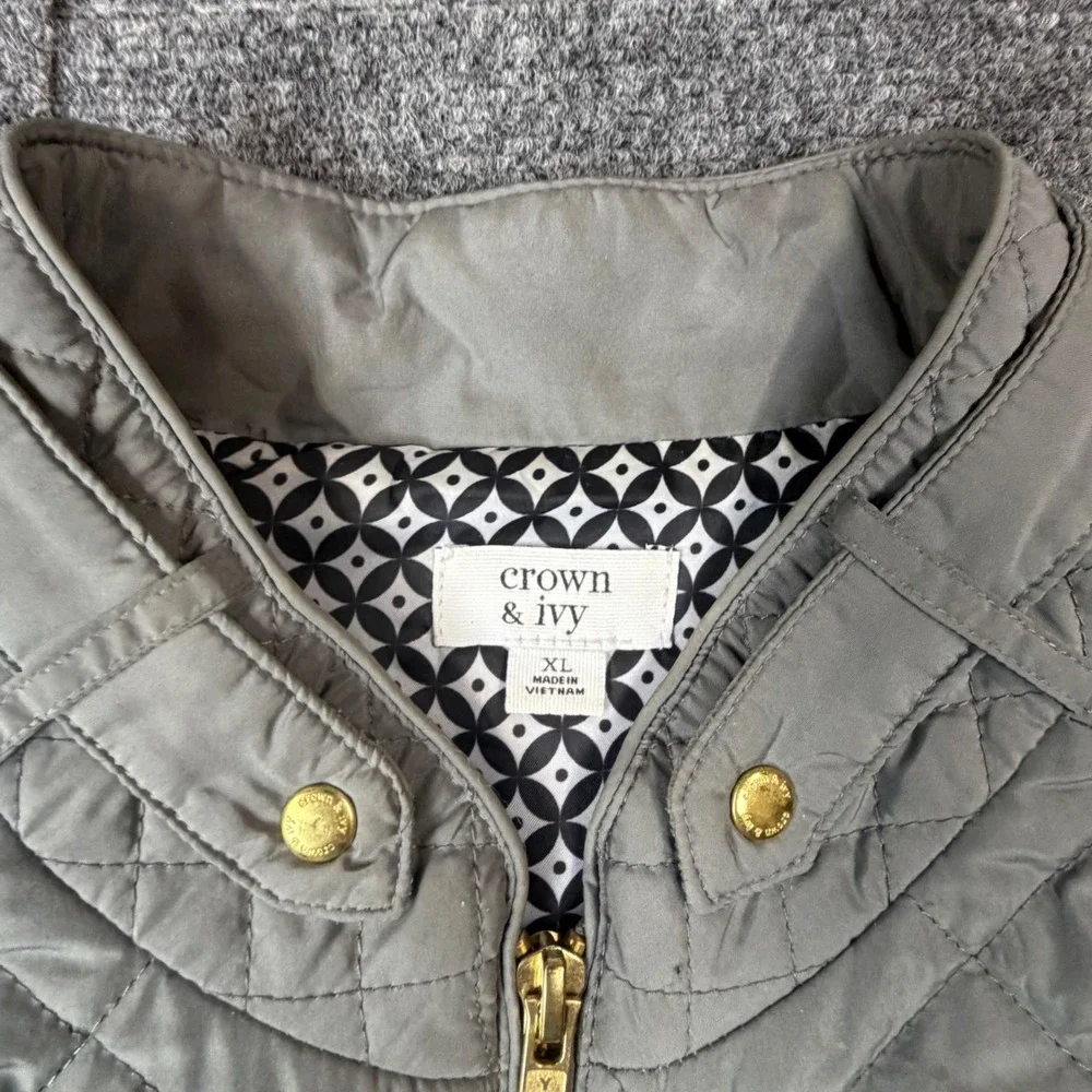 Crown & Ivy Womens Size XL Gray Quilted Full Zip Vest Gold Hardware
